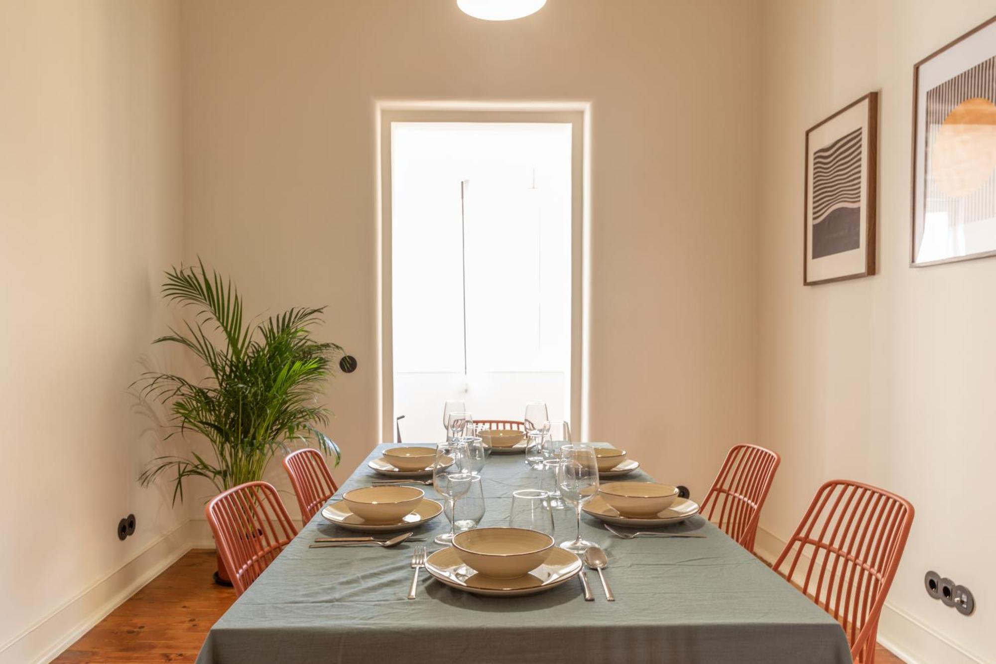 Alvalade 58 - Charming 2 Bedroom Apartment With Ac Near The Airport And City Center Лиссабон Экстерьер фото
